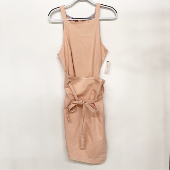 Holding horses regatta dress - Picture 2 of 5